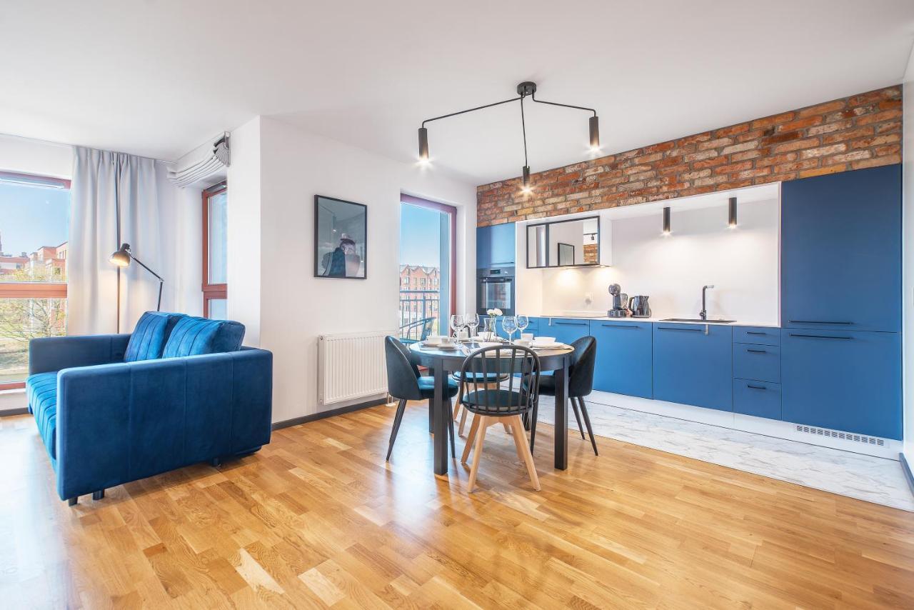 Citystay Waterlane Island Apartment غدانسك المظهر الخارجي الصورة