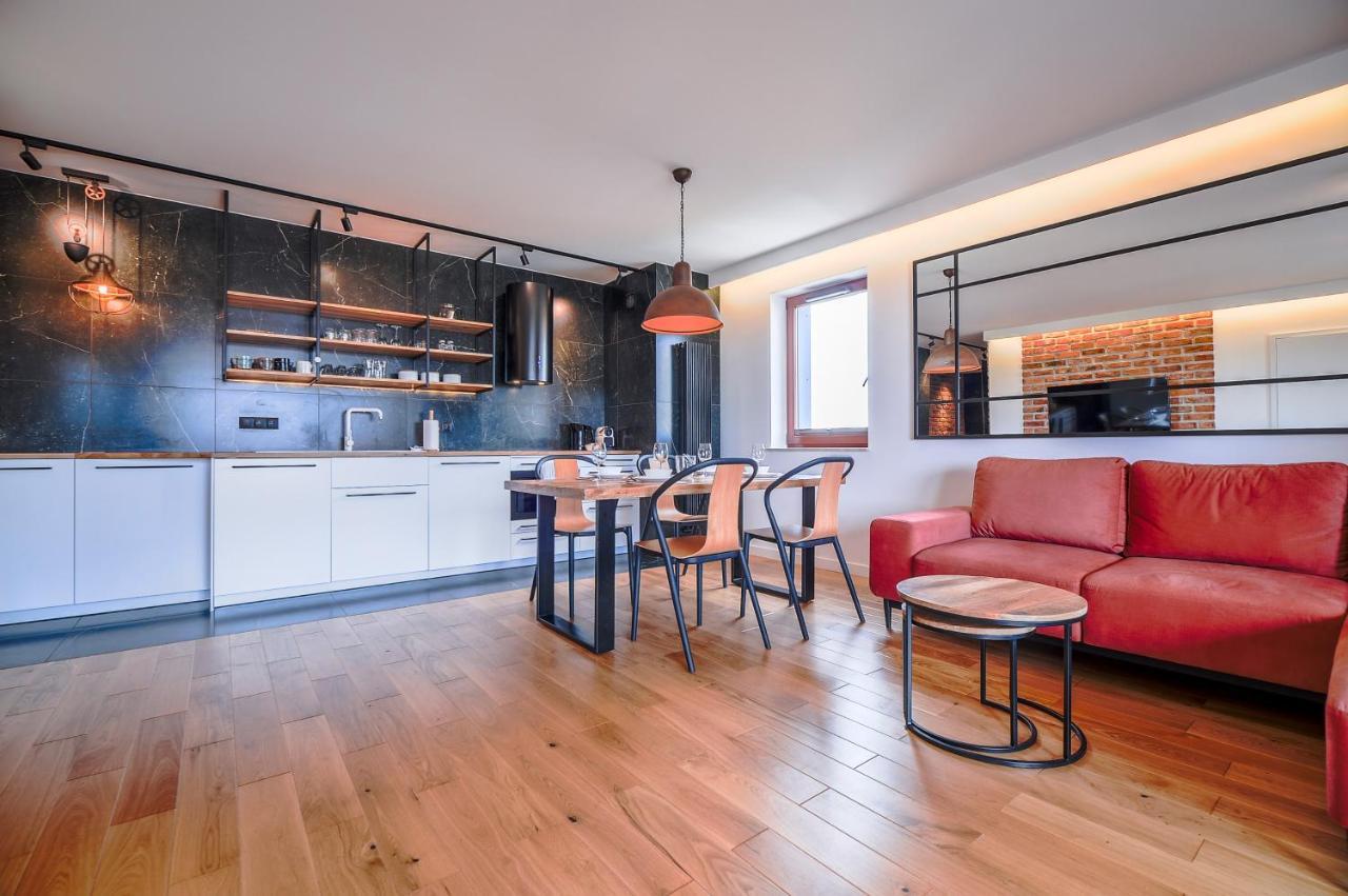 Citystay Waterlane Island Apartment غدانسك المظهر الخارجي الصورة