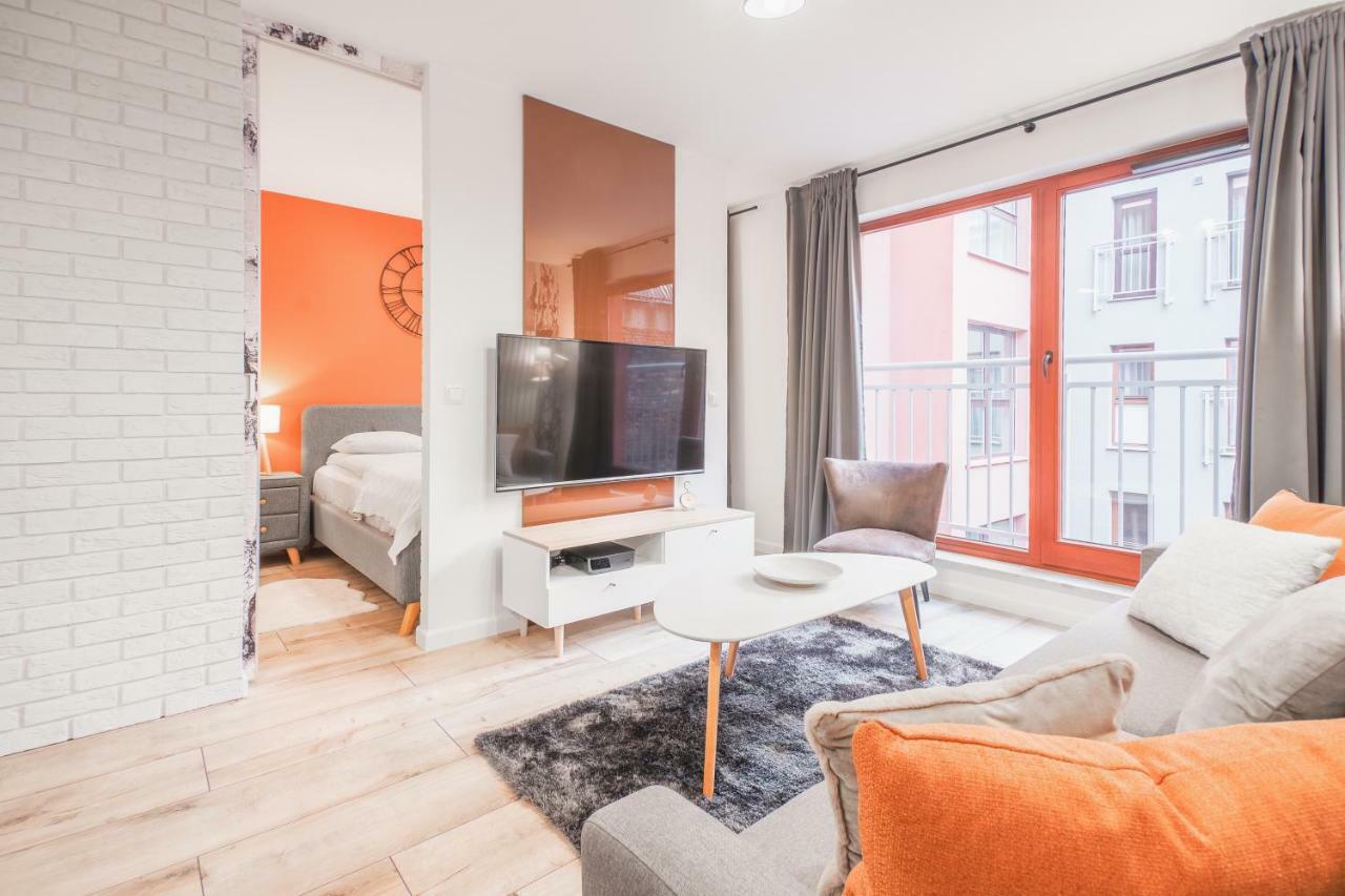 Citystay Waterlane Island Apartment غدانسك المظهر الخارجي الصورة