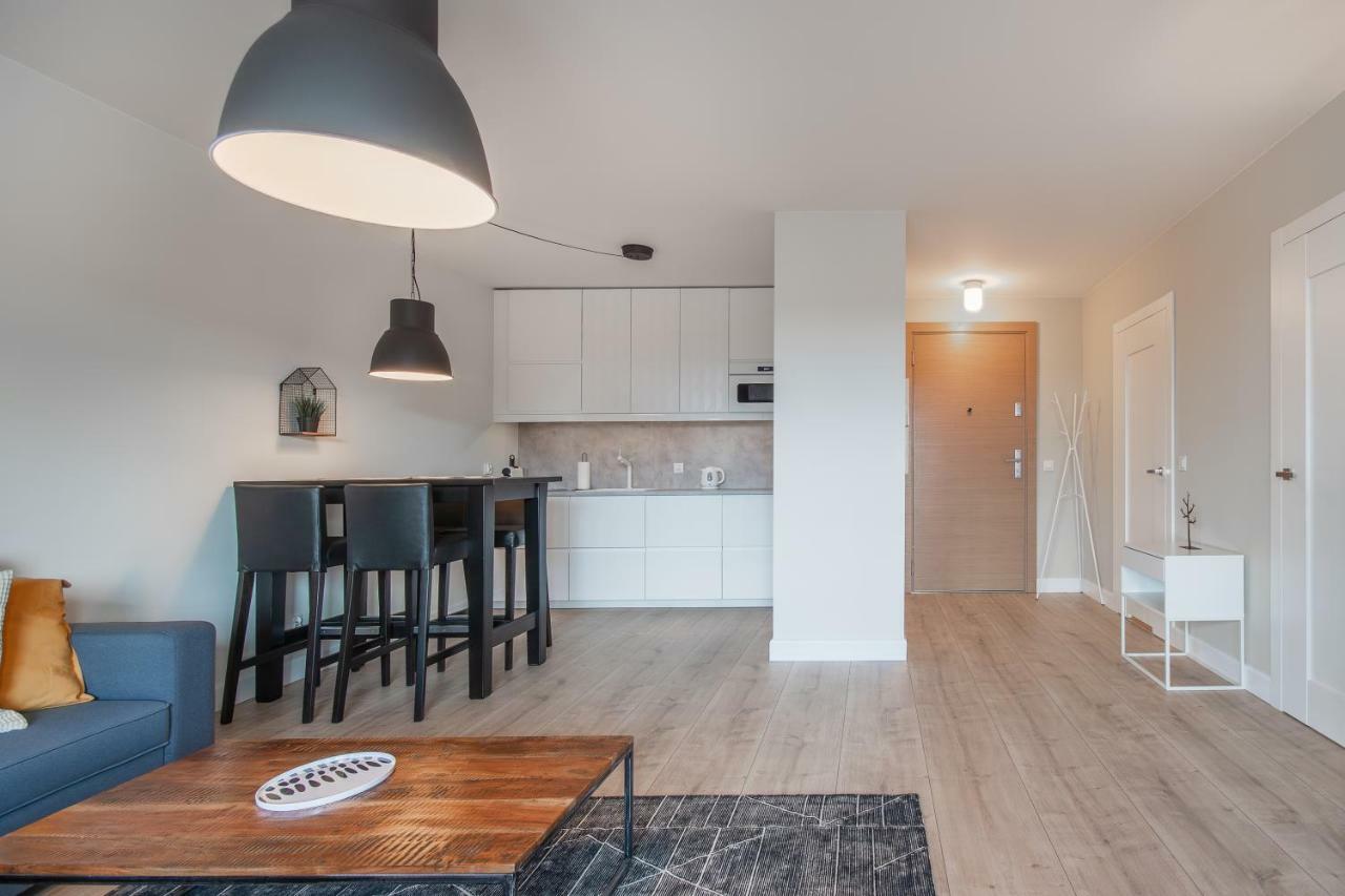 Citystay Waterlane Island Apartment غدانسك المظهر الخارجي الصورة