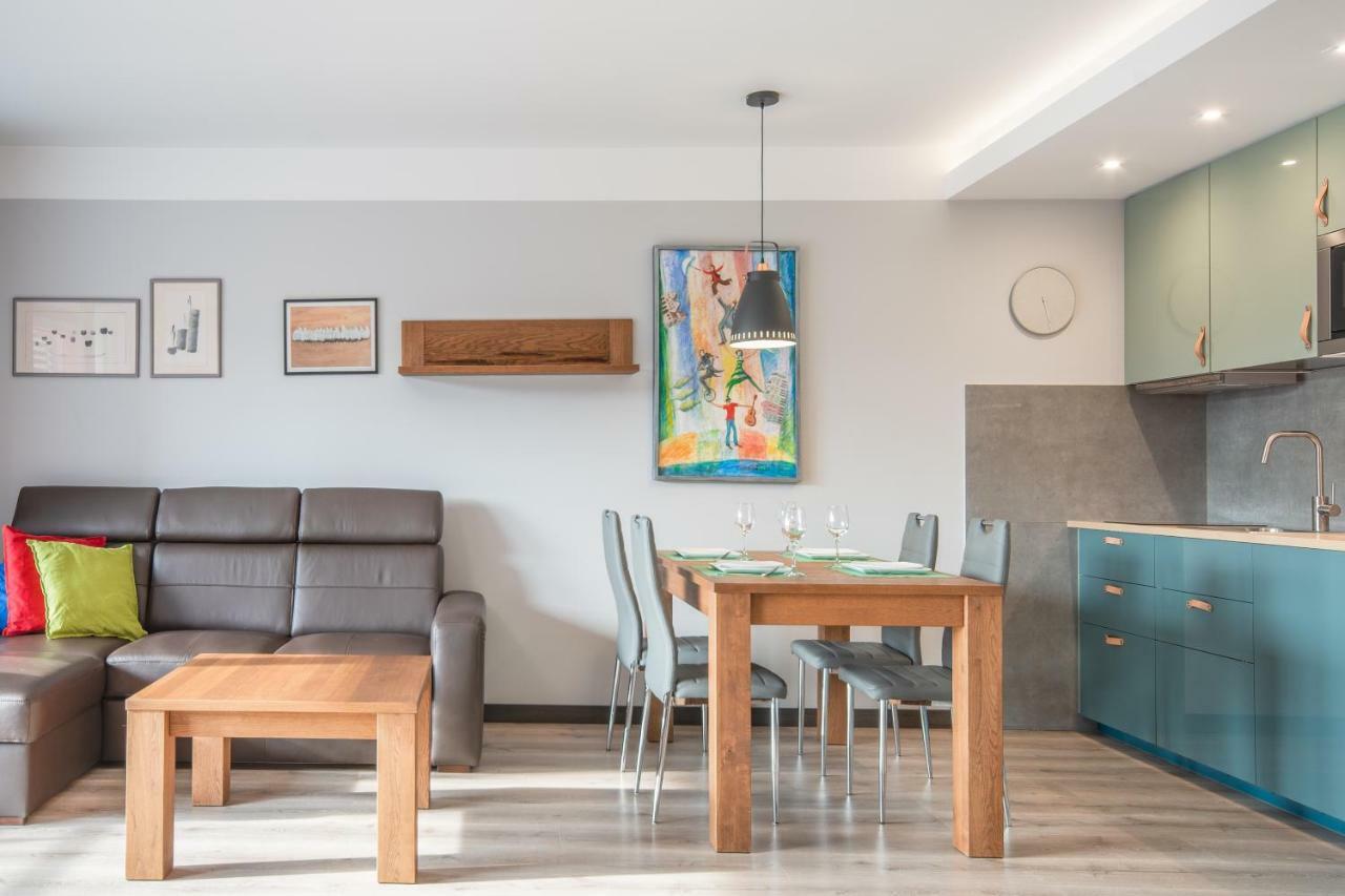 Citystay Waterlane Island Apartment غدانسك المظهر الخارجي الصورة
